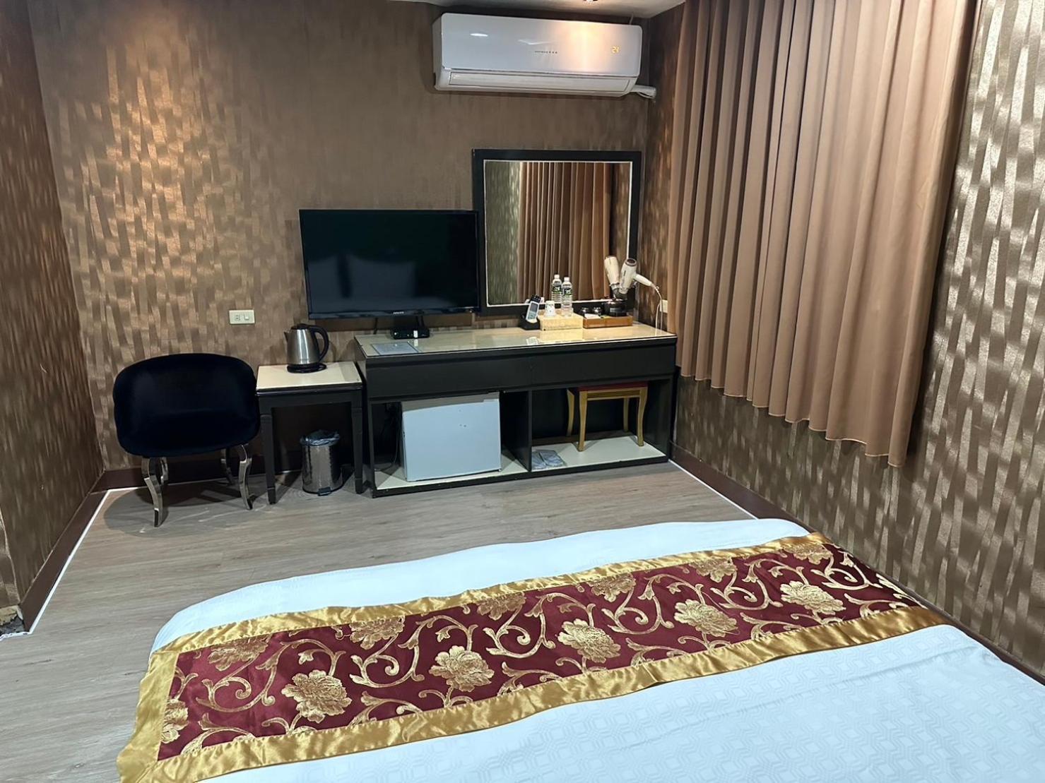 Hotel Tako 飯店 Tucheng Zewnętrze zdjęcie